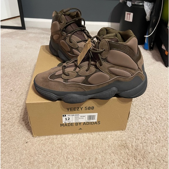 Yeezy 500 High - Picture 3 of 6